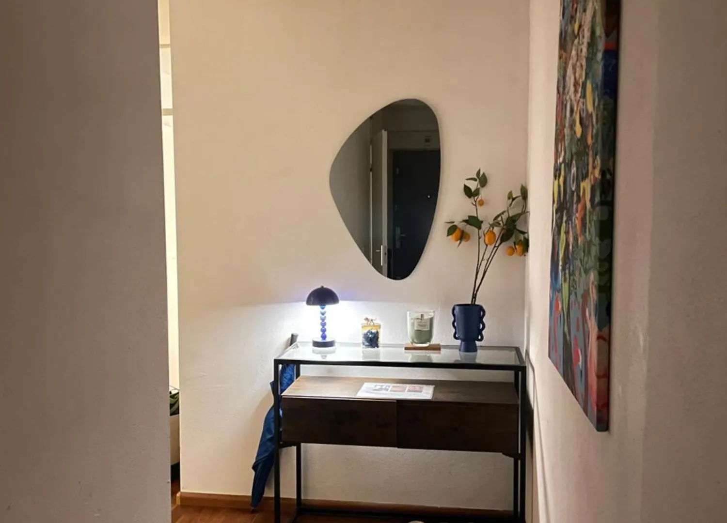 Large West Amsterdam Apartment With Balcony